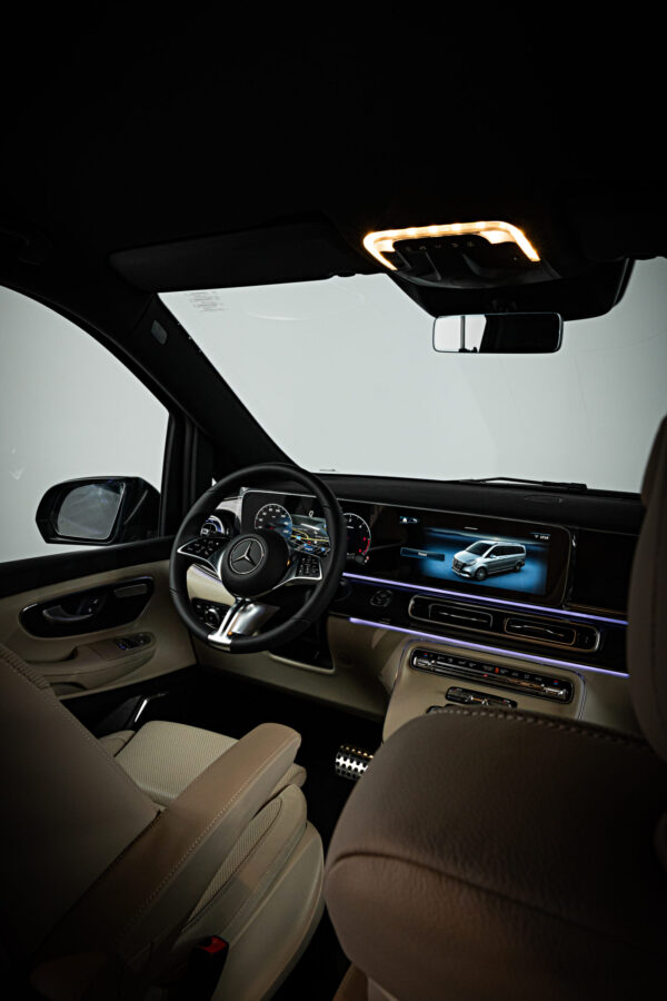 Mercedes V class 2025 - Chauffeur service full day