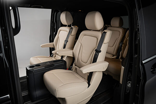 Mercedes V class 2025 - Chauffeur service full day